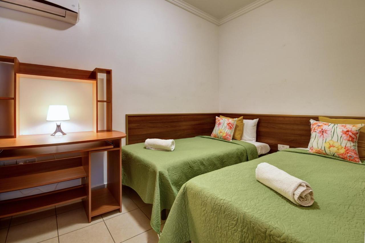 Morina Court - St Julians Seaside Bliss Apartments And Penthouse By Shortletsmalta Saint Julian's エクステリア 写真