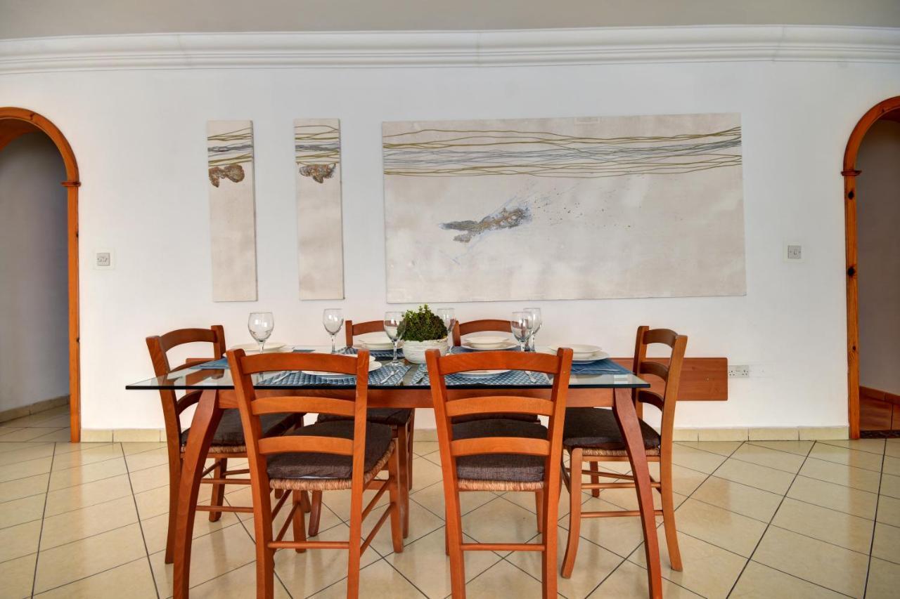 Morina Court - St Julians Seaside Bliss Apartments And Penthouse By Shortletsmalta Saint Julian's エクステリア 写真